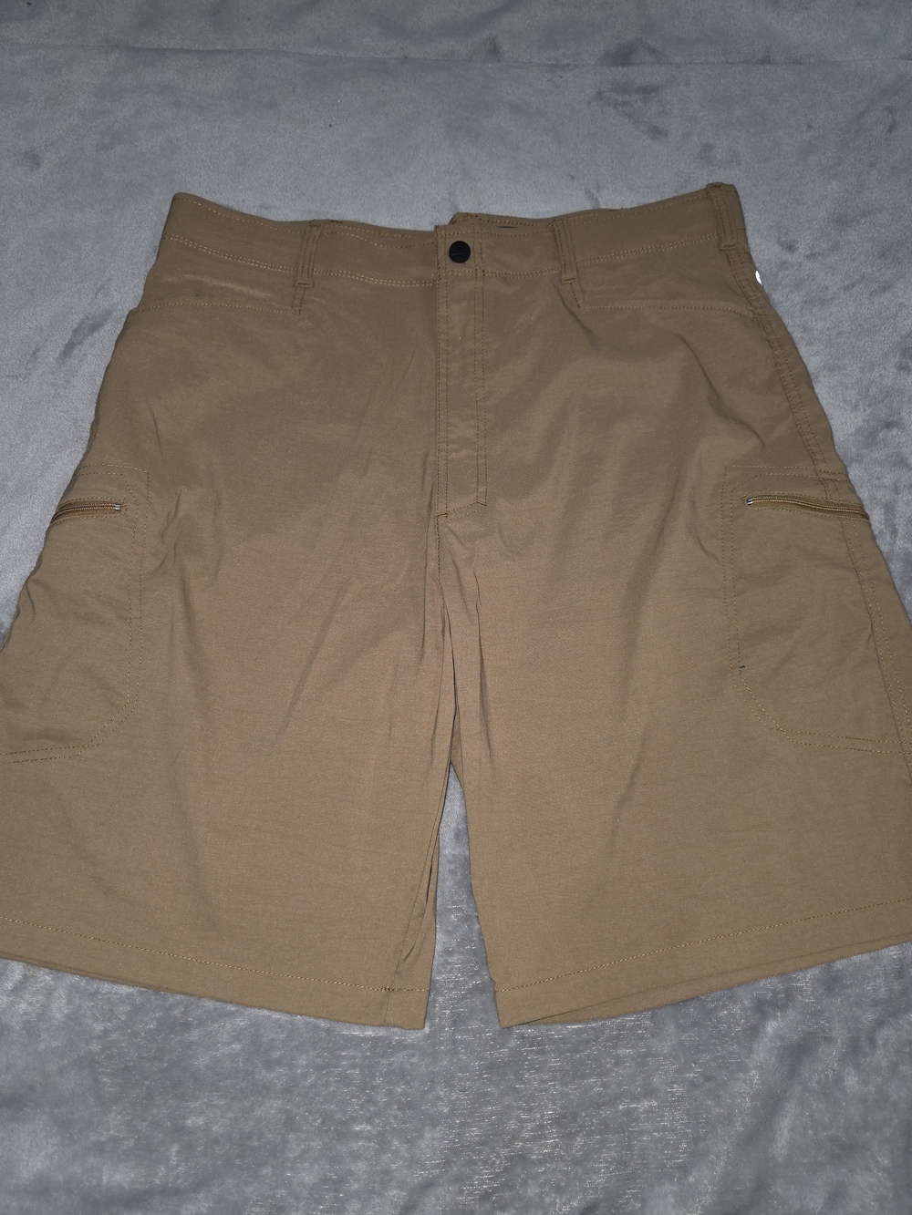 Wrangler Active Cargo Shorts in Dark Tan-38 Waist